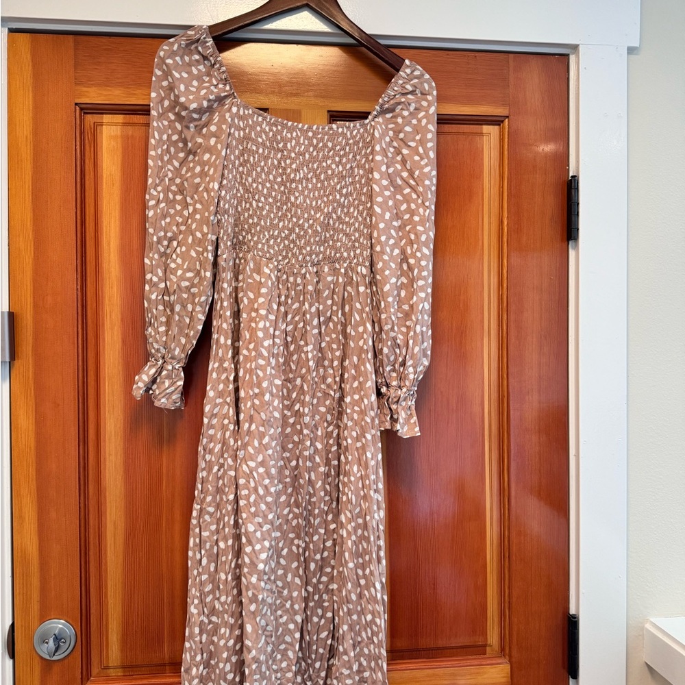 Elegant Brown Patterned Dress